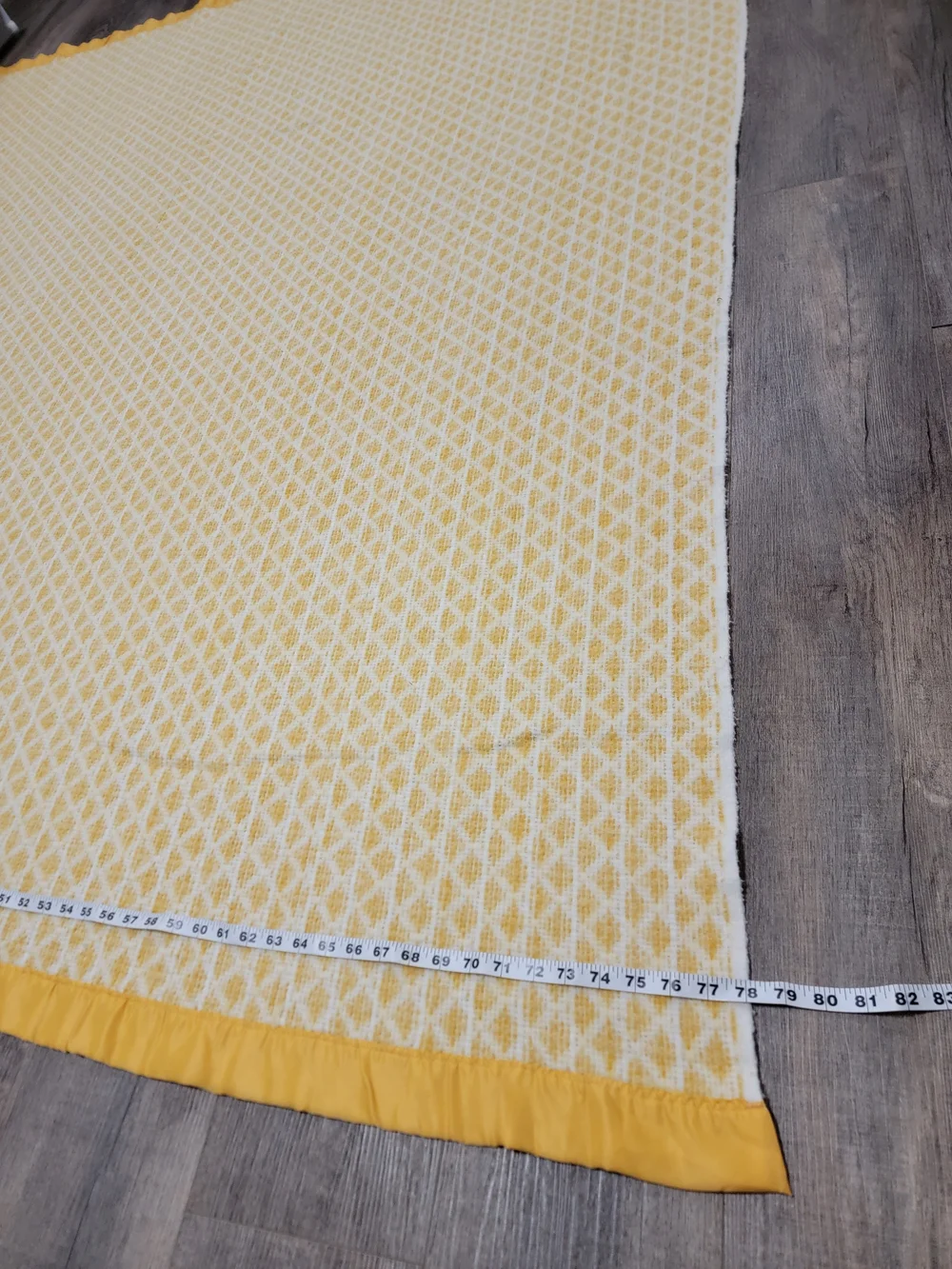 Vintage 80s 90s JC Penneys Woven Blanket Satin Trim Gold Diamond/Geometric USA